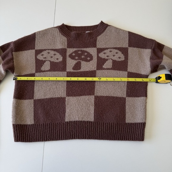 No Boundaries Checkered Mushroom Sweater Juniors Size S 3-5 - Picture 8 of 8